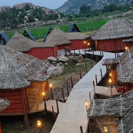 Golden Chariot Resort Хампі Екстер'єр фото